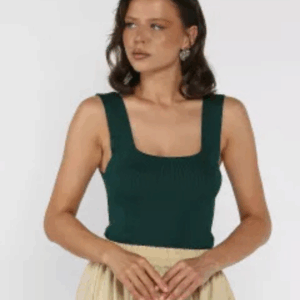 Kare Yaka Askılı Likralı Kadın Triko Bluz Zümrüt Yeşili